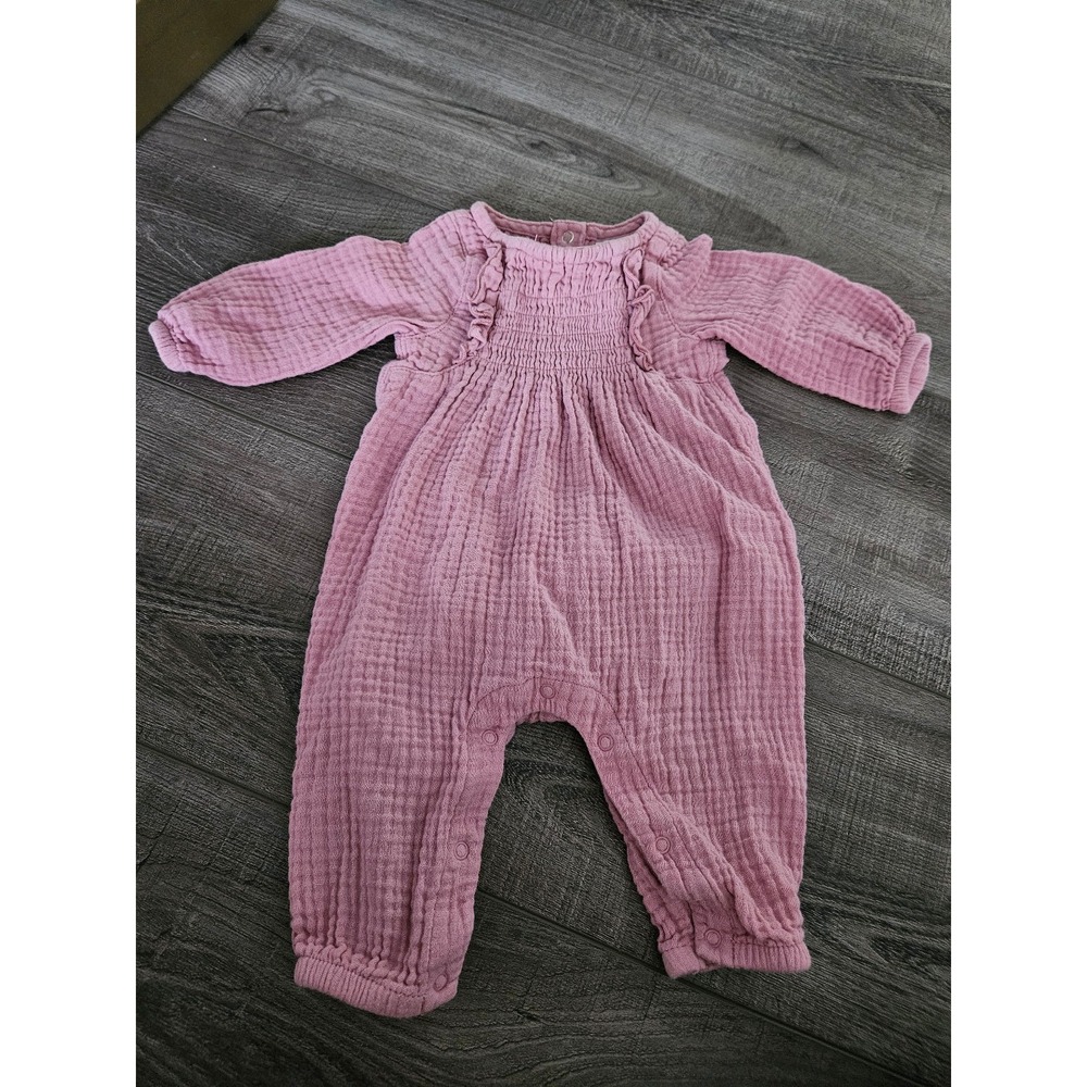 Cat and jack baby girl romper 0-3 mos